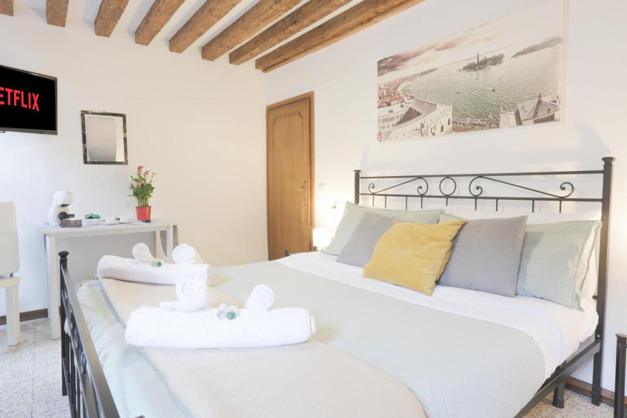Santa Croce Guest House Venezia Eksteriør bilde